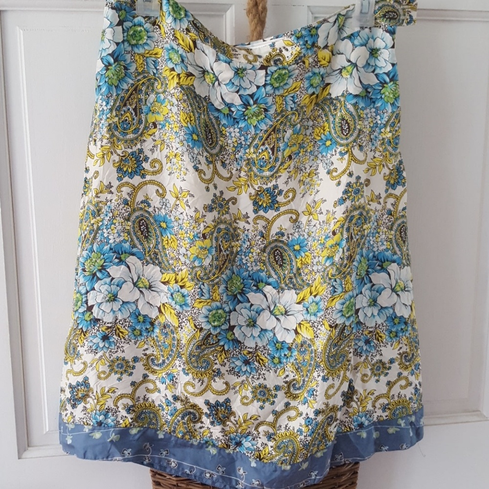 Spring or summer skirt